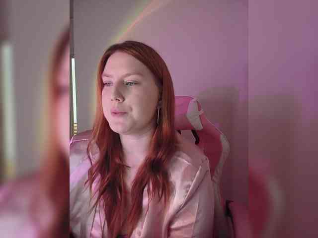 DollVice webcam