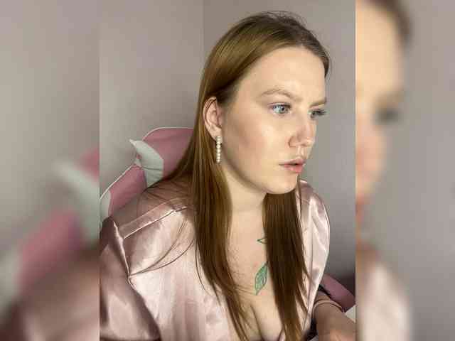 DollVice webcam