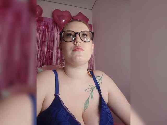 DollVice webcam