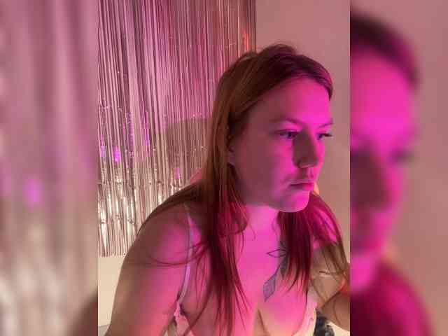 DollVice webcam