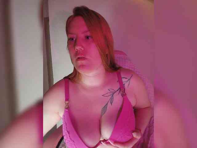 DollVice webcam