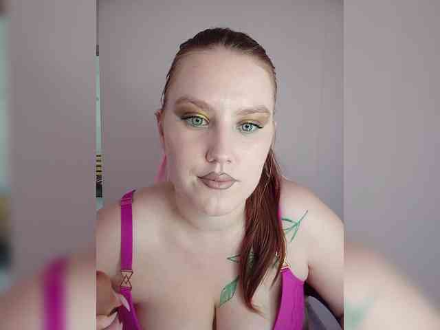 DollVice webcam