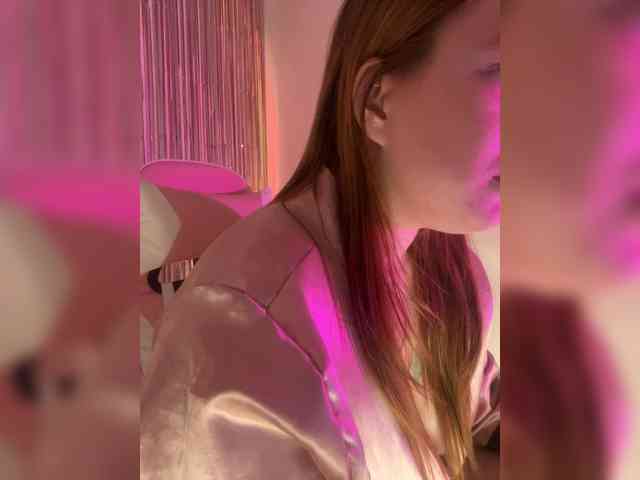 DollVice webcam