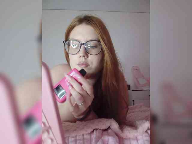 DollVice webcam