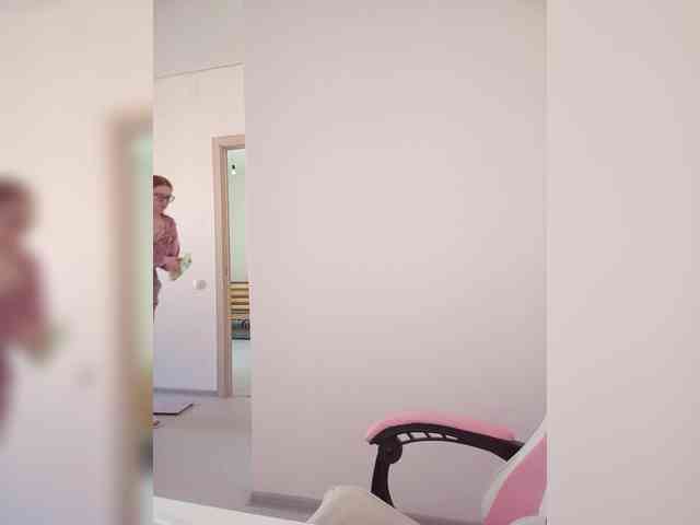 DollVice webcam