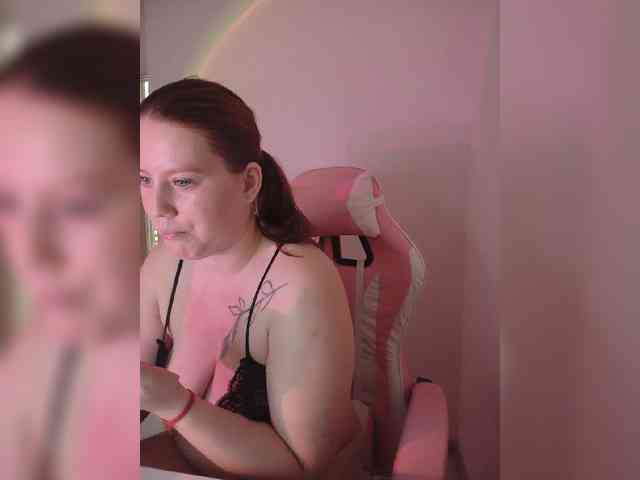 DollVice webcam