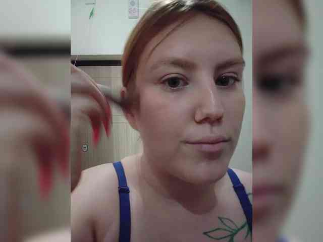 DollVice webcam