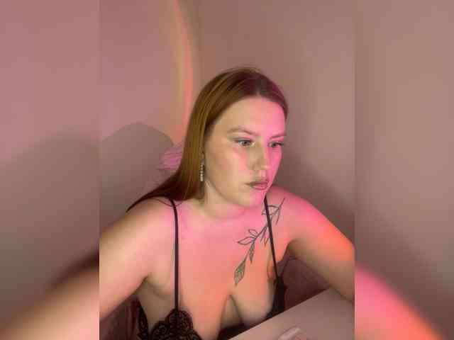 DollVice webcam