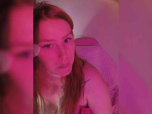 DollVice webcam