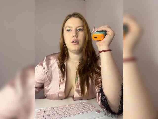 DollVice webcam