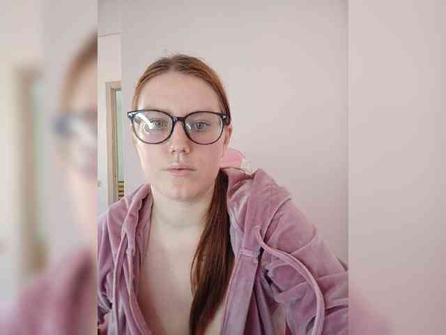 DollVice webcam