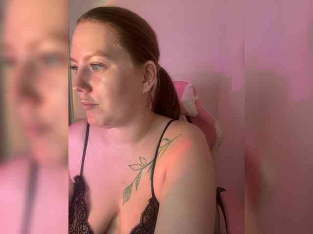 DollVice webcam