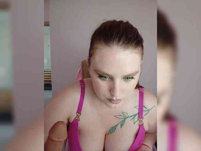 DollVice webcam