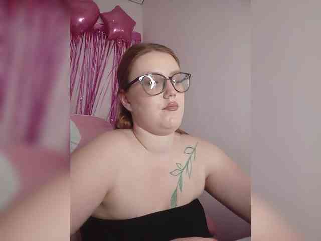 DollVice webcam