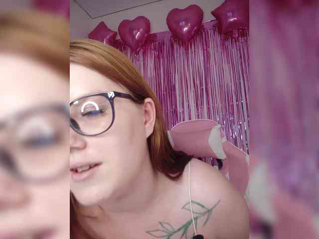 DollVice webcam