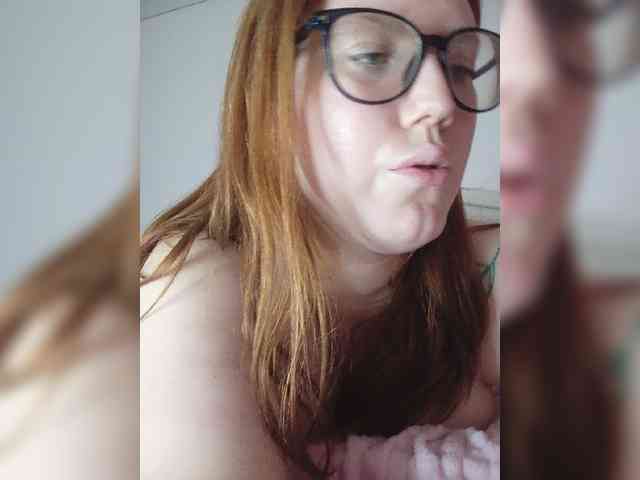 DollVice webcam