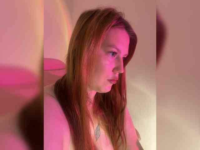 DollVice webcam
