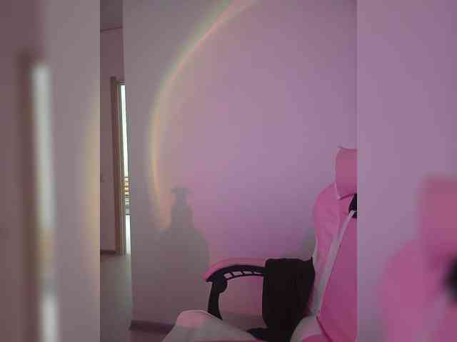 DollVice webcam