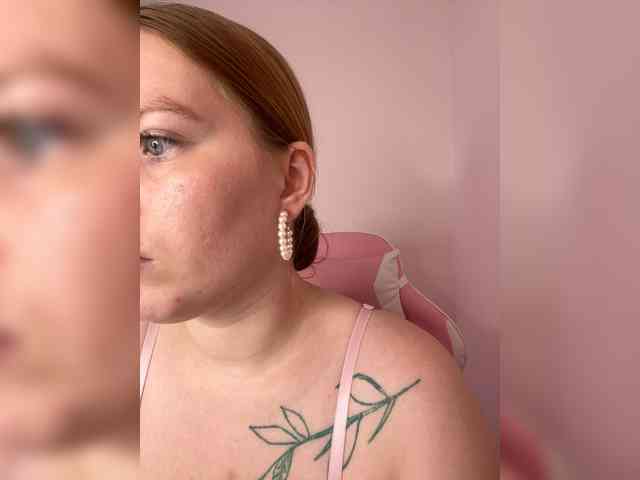 DollVice webcam