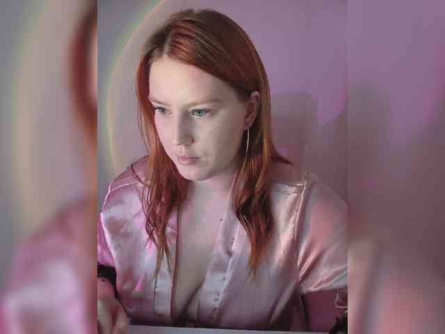 DollVice webcam