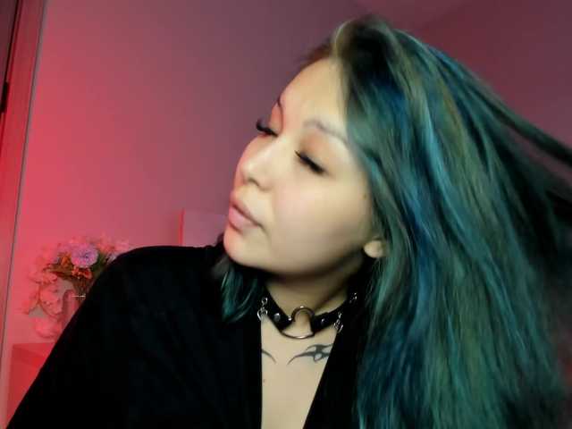 m1sss1nful live sex show