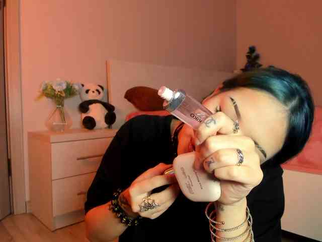 m1sss1nful webcam