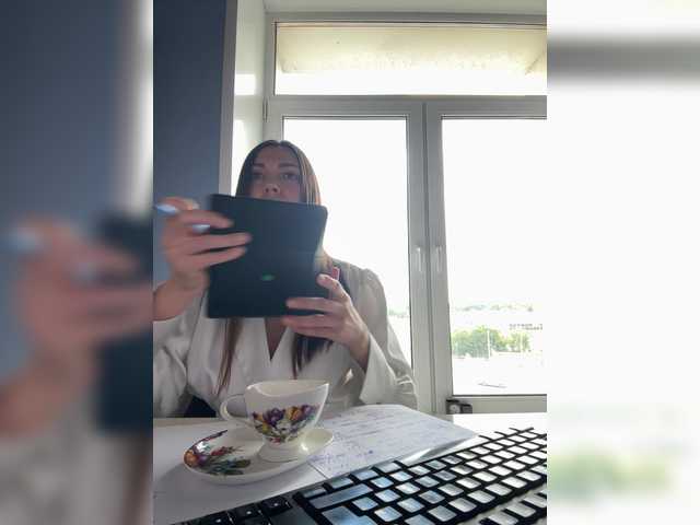 TheBESTorNOTHING live cam on BongaCams