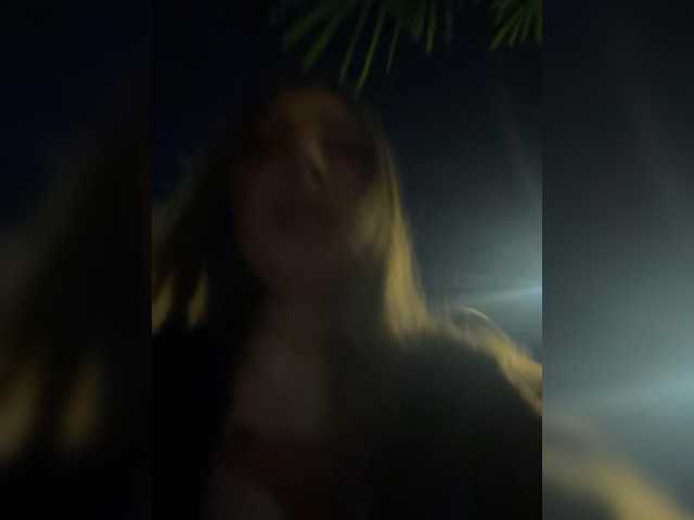 TheBESTorNOTHING live cam on BongaCams
