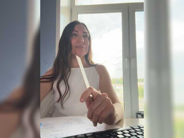 TheBESTorNOTHING live cam on BongaCams