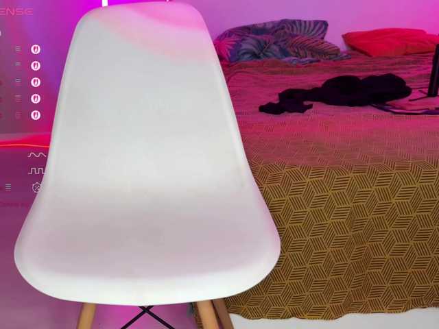 Katherine-Ross live cam on BongaCams