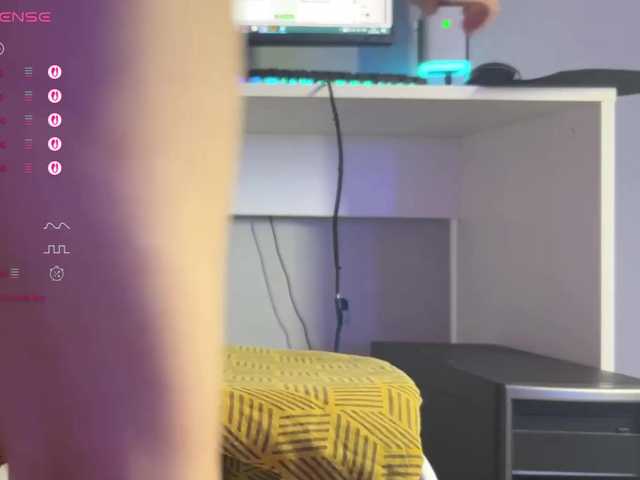 Katherine-Ross live cam on BongaCams