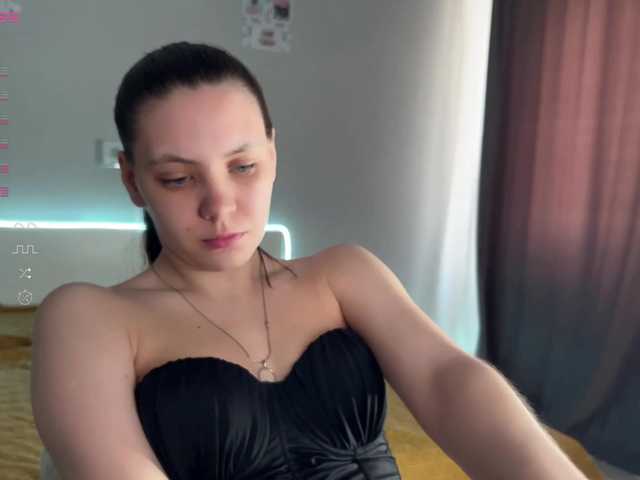 Katherine-Ross's BongaCams show and profile