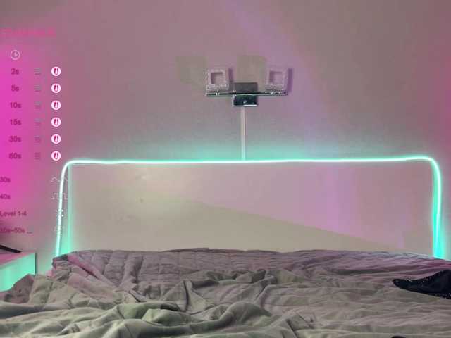 Katherine-Ross live cam on BongaCams