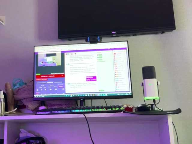 Katherine-Ross live cam on BongaCams