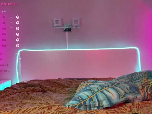 Katherine-Ross live cam on BongaCams