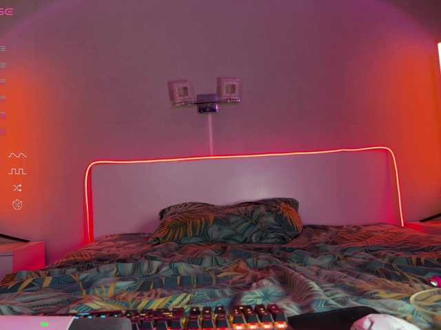 Katherine-Ross live cam on BongaCams