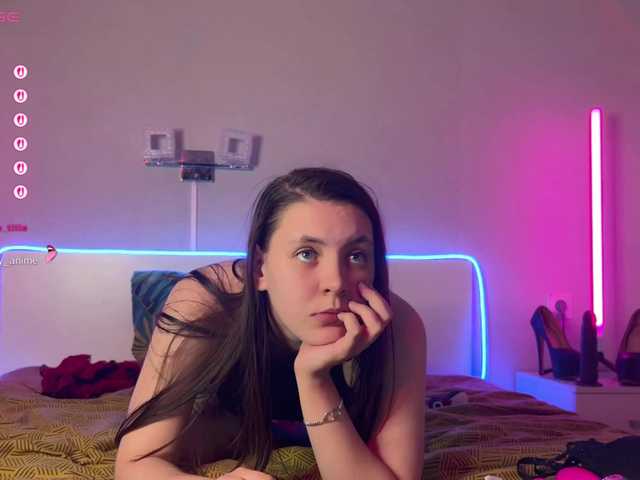 Katherine-Ross live cam on BongaCams