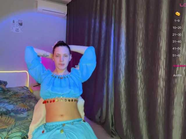 le modèle Katherine-Ross est en webcam porno dans un show sur le site bongacams, il possède les tags suivants: White/Caucasian,Brunette,Shaved