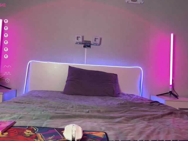 Katherine-Ross live cam on BongaCams