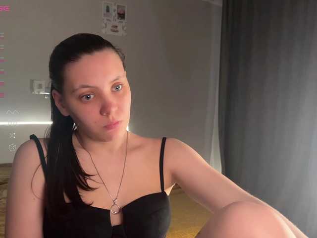 Katherine-Ross's BongaCams show and profile