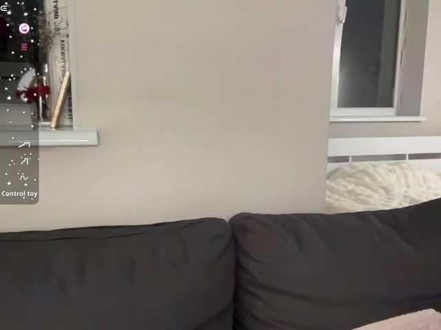 Moonika live cam on BongaCams