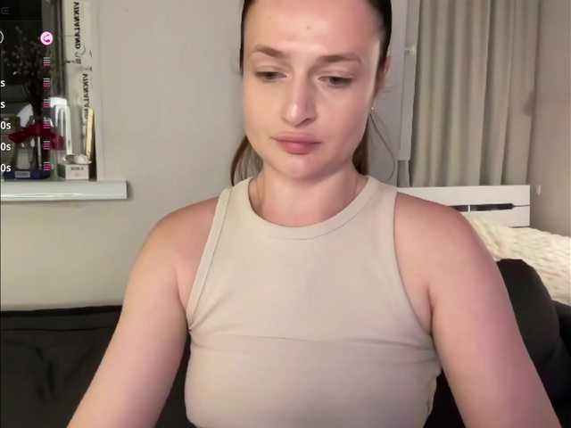 Moonika live on BongaCams