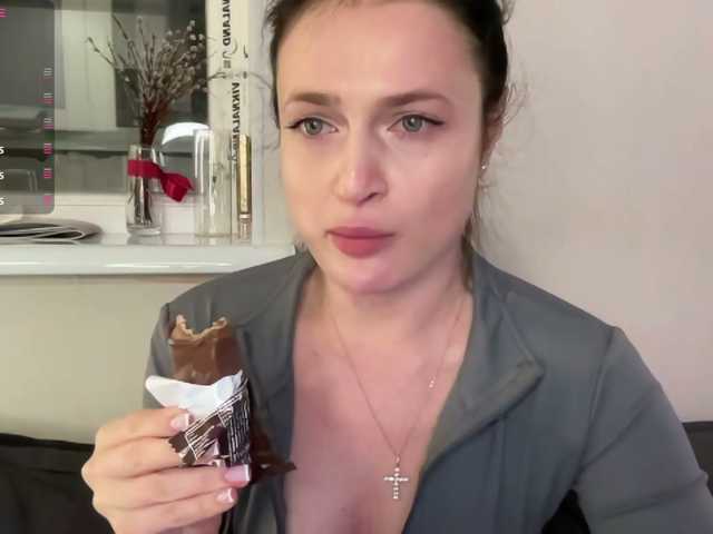 Moonika
