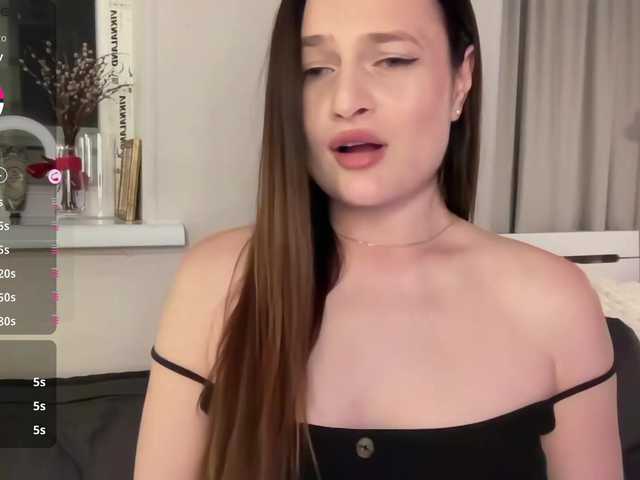 Moonika live webcam show