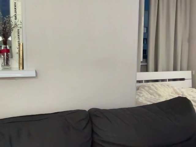moonika cam belle