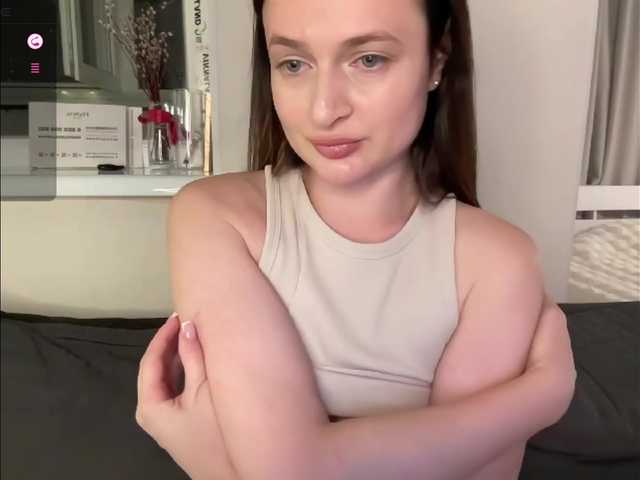 Moonika live cam on BongaCams
