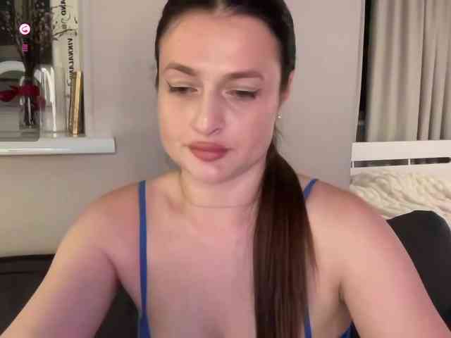Moonika Live Webcam on BongaCams