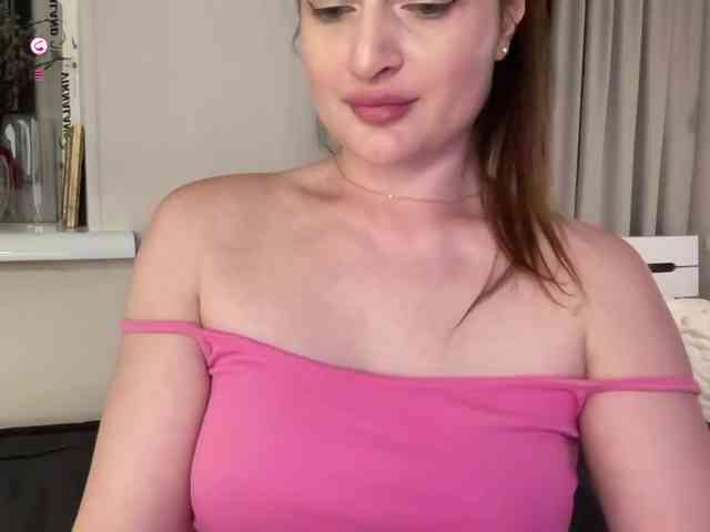 Moonika Live Webcam on BongaCams