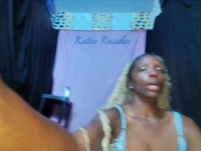 KatieKuada webcam
