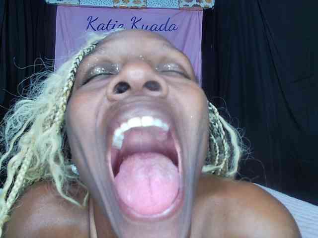 KatieKuada webcam